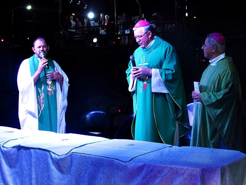 Pe. Dirceu, Dom Geremias e Dom Manoel.